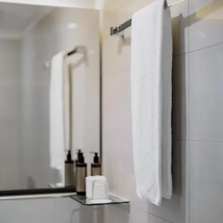 The Pure, Frankfurt, A Member Of Design Hotel 4*