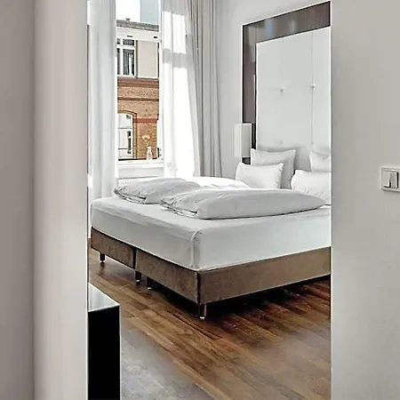 The Pure, Frankfurt, A Member Of Design 酒店 4*
