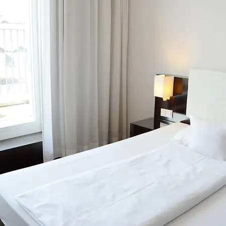 The Pure, Frankfurt, A Member Of Design