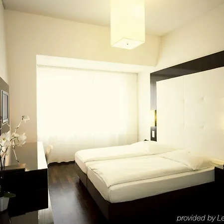 ホテル The Pure, Frankfurt, A Member Of Design フランクフルト